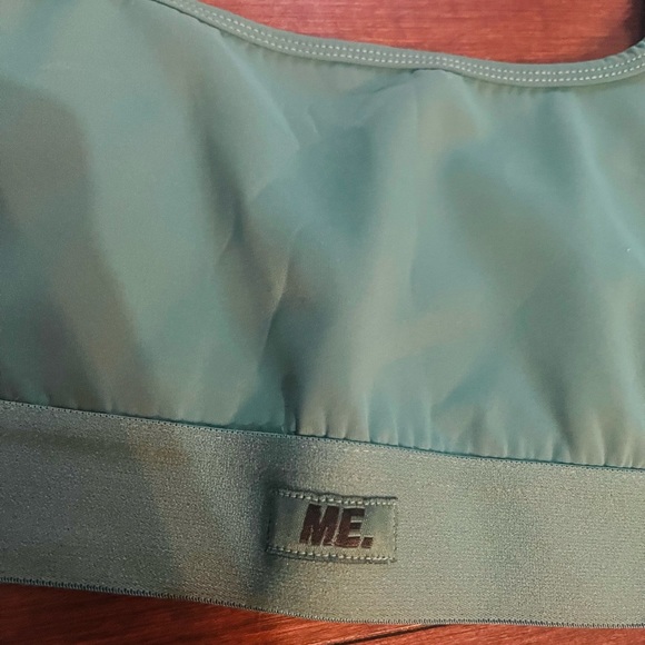 Emerald Green Buckle Sports Bra - Picture 5 of 5